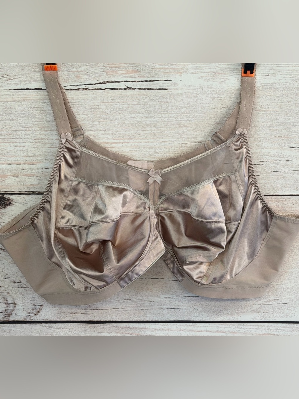 Goddess Full-Coverage Satin Bra in Taupe